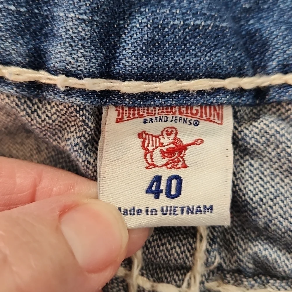True Religion Straight Flap Natural Big T Jeans